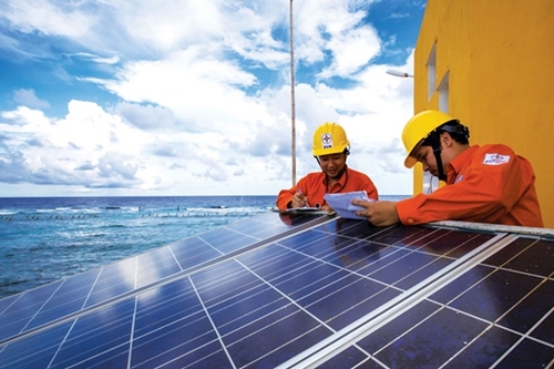 Mục tiêu tổng công suất điện gió và điện mặt trời đến năm 2030 lần lượt đạt 6.000 MW và 12.000 MW.